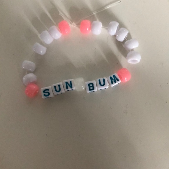 Vsco bracelets - Picture 2 of 4